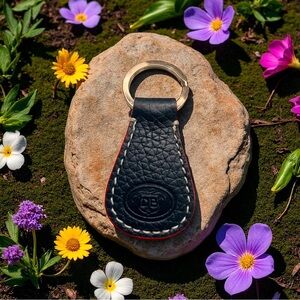 DOONEY & BOURKE LOGO KEY FOB/ KEY CHAIN. Navy Blue Leather Red Trim